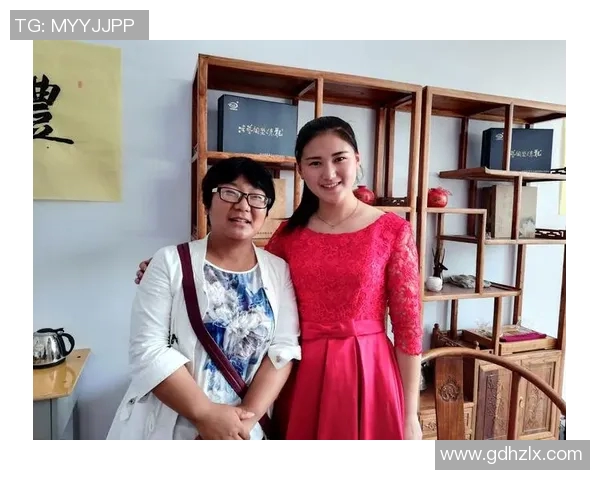 追逐梦想的绿茵传奇最想成为足球明星的少年心声与奋斗历程